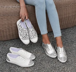 Canvas & Sneakers | Flats^holster Oracle- White
